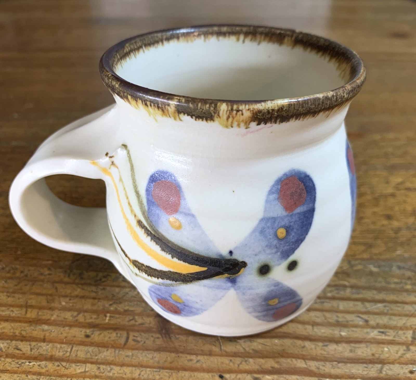 Stuart Duncan | Dragonfly Mugs | Set of 6 4 Stuart Duncan Pottery Mugs