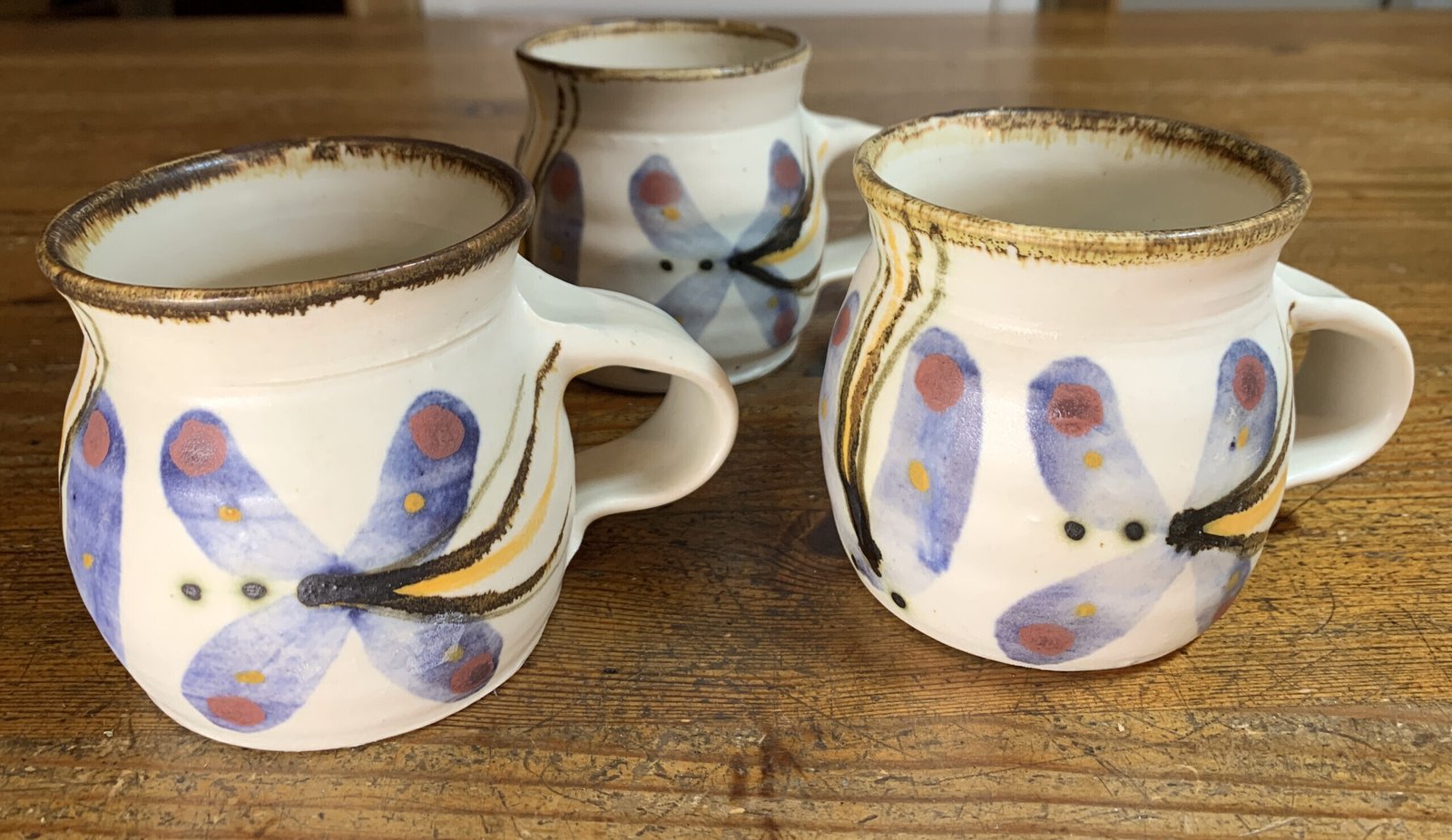 Stuart Duncan | Dragonfly Mugs | Set of 6 3 Stuart Duncan Pottery Mugs