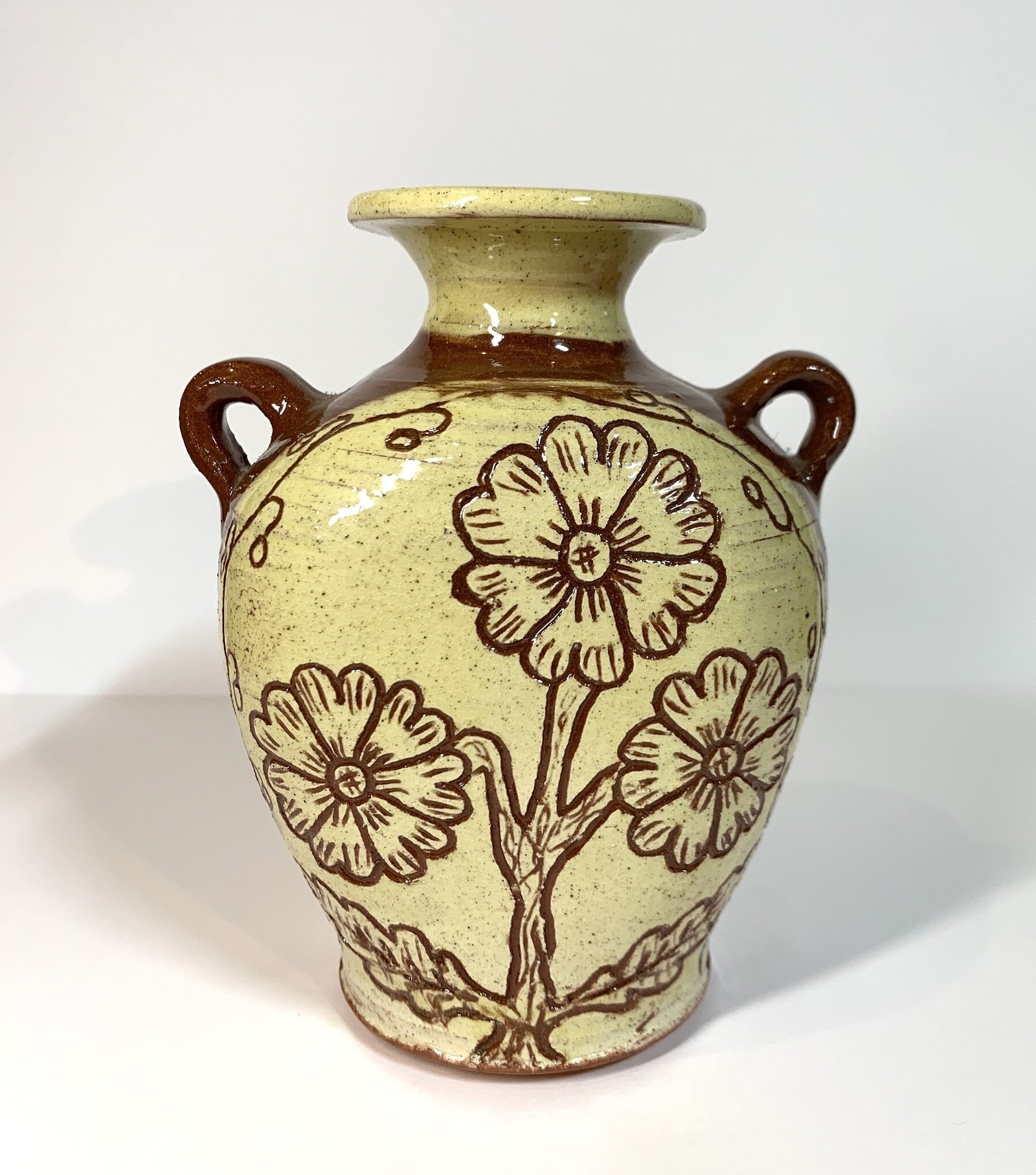 Matt Grimmitt | Sgraffito Bottle-vase 2 Matt Grimmit pottery