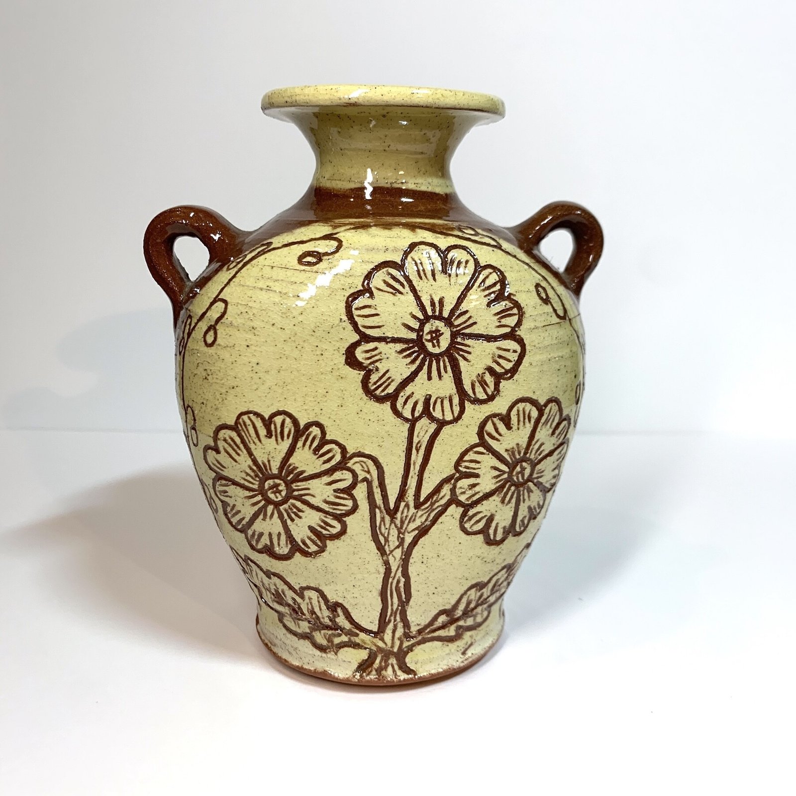 Matt Grimmitt | Sgraffito Bottle-vase 13 Matt Grimmit pottery