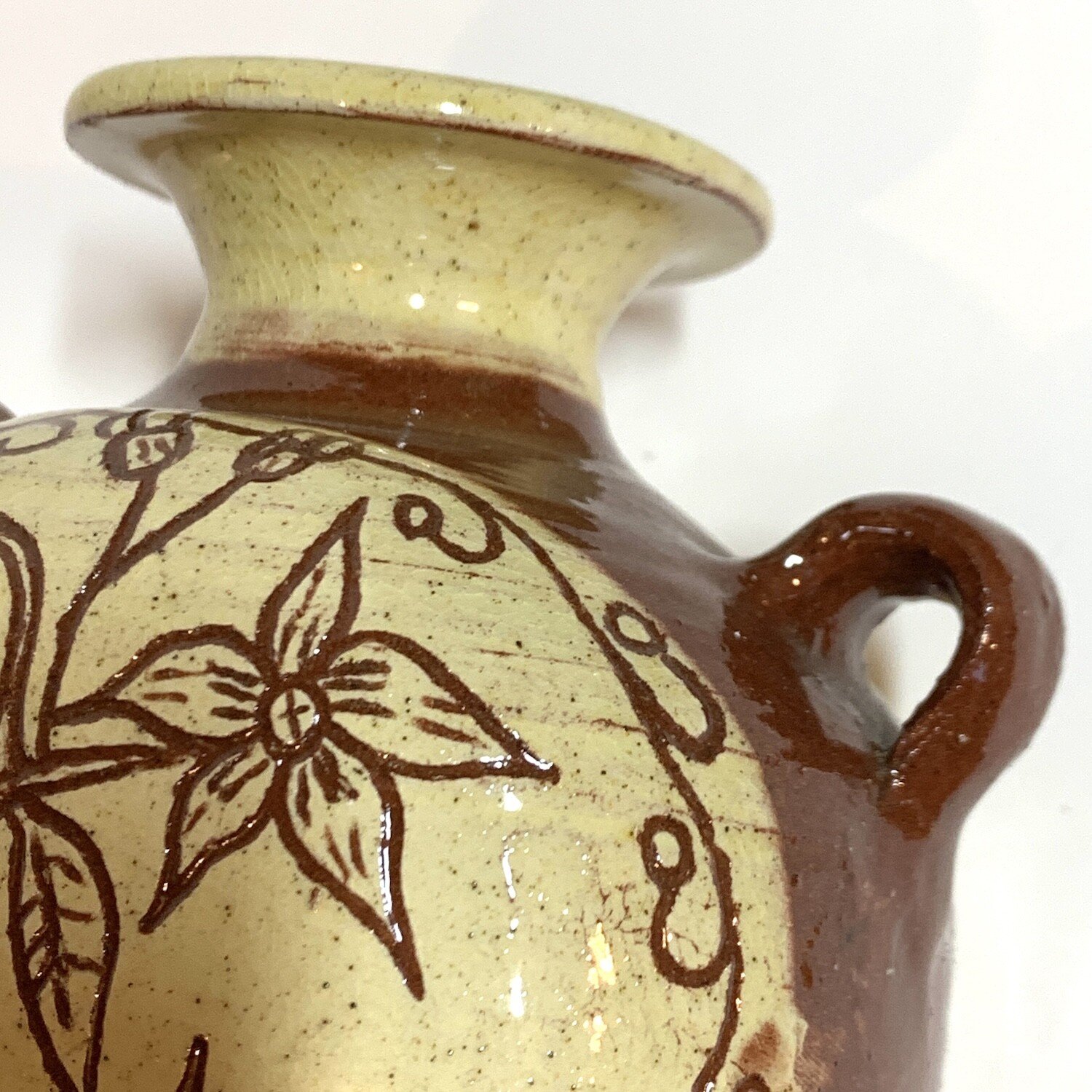 Matt Grimmitt | Sgraffito Bottle-vase 6 Matt Grimmit pottery